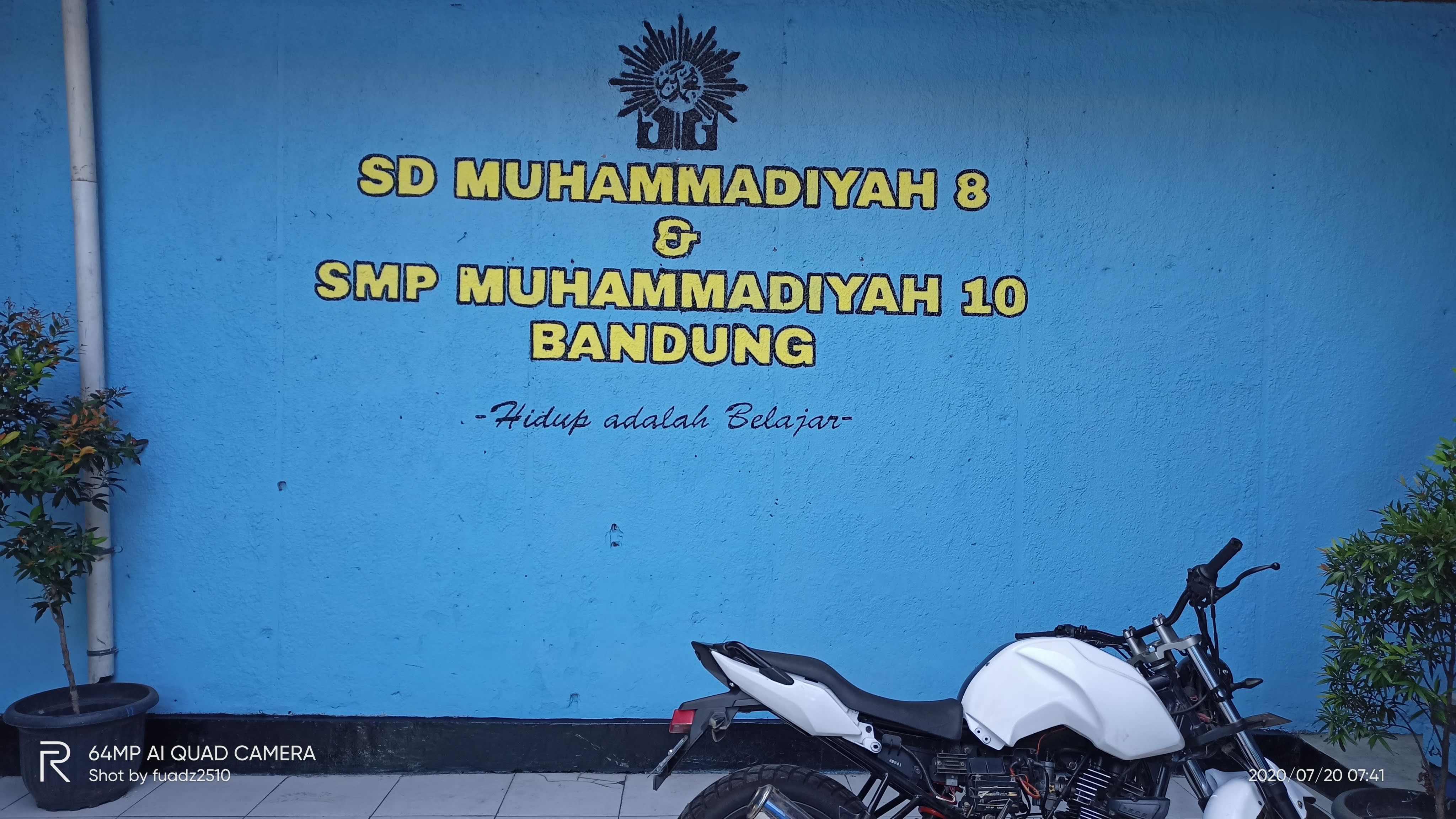 Tulisan Dinding SMP M10 Bandung